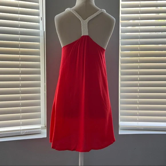 Tomato Tunic with Crochet Accent - Picture 4 of 5